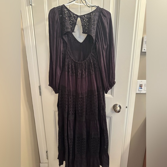 Free people black dress size medium worn once - Picture 2 of 2